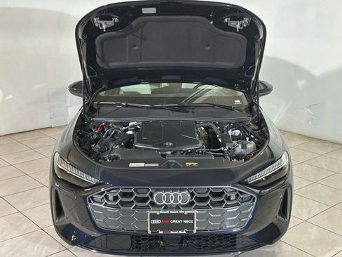 Used 2025 Audi A5 2.0T Premium w/ Premium Plus AWD/4WD image 19