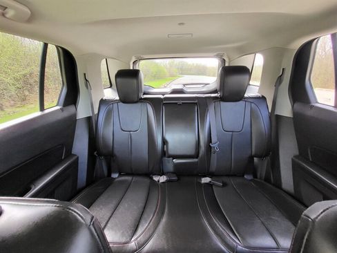 Used 2014 GMC Terrain SLT image 16