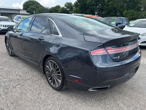 Used 2014 Lincoln MKZ FWD image 6