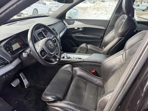 Used 2017 Volvo XC90 T8 R-Design w/ Vision Package image 17