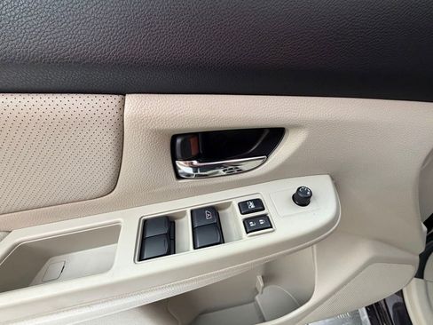 Used 2013 Subaru Impreza 2.0i Limited image 23