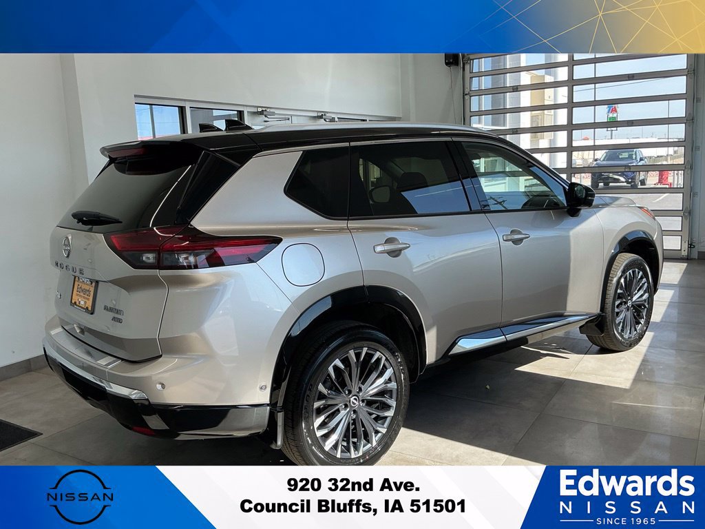 Used 2025 Nissan Rogue Platinum w/ Tech Package AWD/4WD image 8