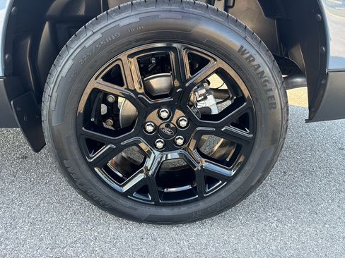 Certified 2026 Ford Maverick XLT AWD/4WD image 32