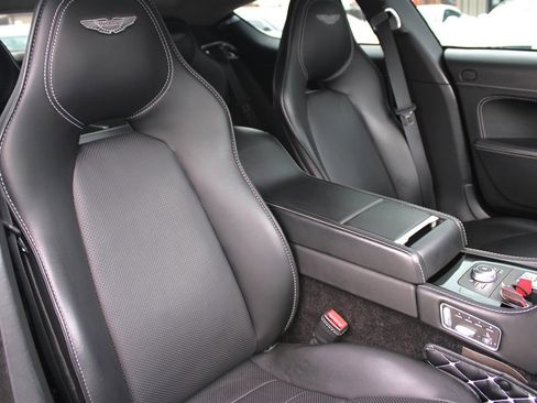 Used 2012 Aston Martin Rapide image 25