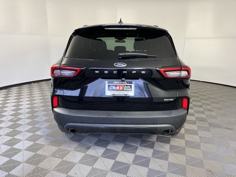 Used 2025 Ford Escape ST-Line image 4