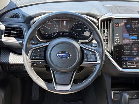 Used 2025 Subaru Ascent Premium AWD/4WD image 10
