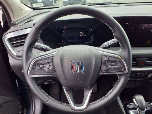 Used 2024 Buick Encore GX Preferred AWD/4WD image 12
