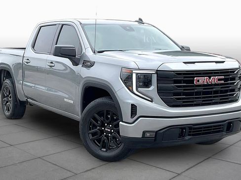 Used 2025 GMC Sierra 1500 Elevation AWD/4WD image 5