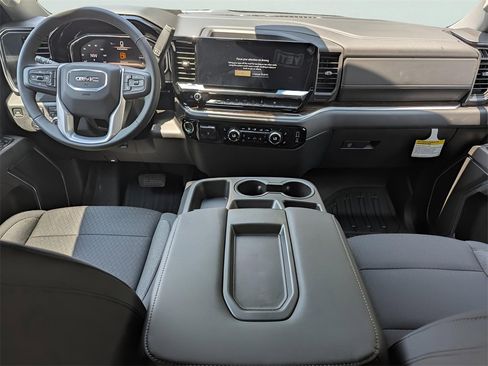 New 2026 GMC Sierra 1500 Elevation image 31