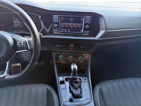 Used 2019 Volkswagen Jetta GLI FWD image 15