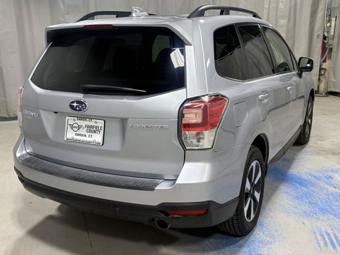 Used 2018 Subaru Forester 2.5i Limited AWD/4WD image 16