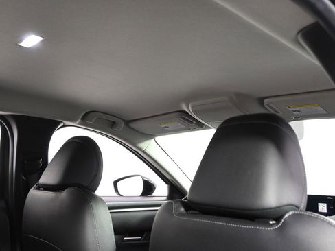 Used 2025 MAZDA CX-50 AWD 2.5 S w/ Preferred Package image 17