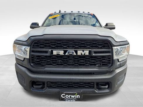 Used 2019 RAM 3500 Tradesman AWD/4WD image 4
