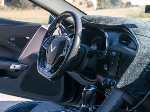 Used 2019 Chevrolet Corvette Z06 image 26