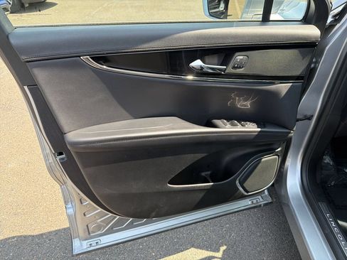 Certified 2022 Lincoln Nautilus Reserve AWD/4WD image 10