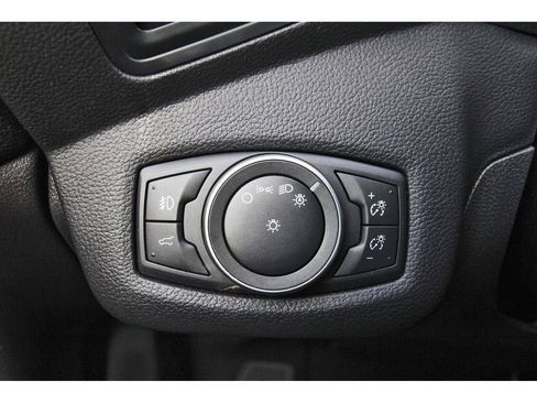 Used 2019 Ford Escape SE FWD image 22