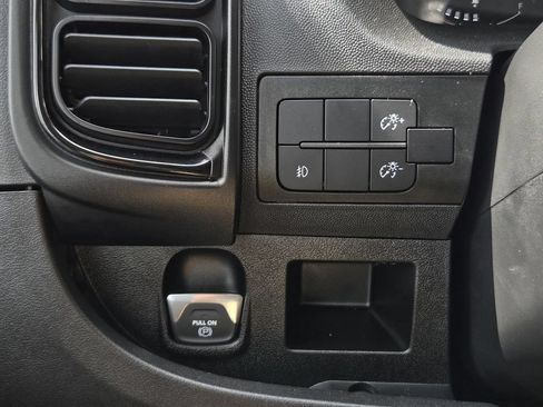 Used 2025 RAM ProMaster 1500 w/ Convenience Group FWD image 26