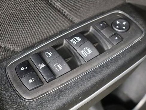Used 2023 Dodge Charger SXT RWD image 26