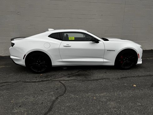 Used 2023 Chevrolet Camaro LT w/ Redline Edition image 5
