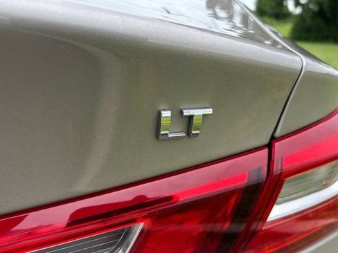 Used 2023 Chevrolet Malibu LT w/ Driver Confidence Package FWD image 50