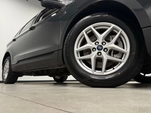 Certified 2021 Ford Edge SEL w/ Convenience Package image 2