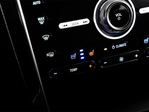 Used 2019 Ford Explorer Limited w/ Class III Trailer Tow Package image 20