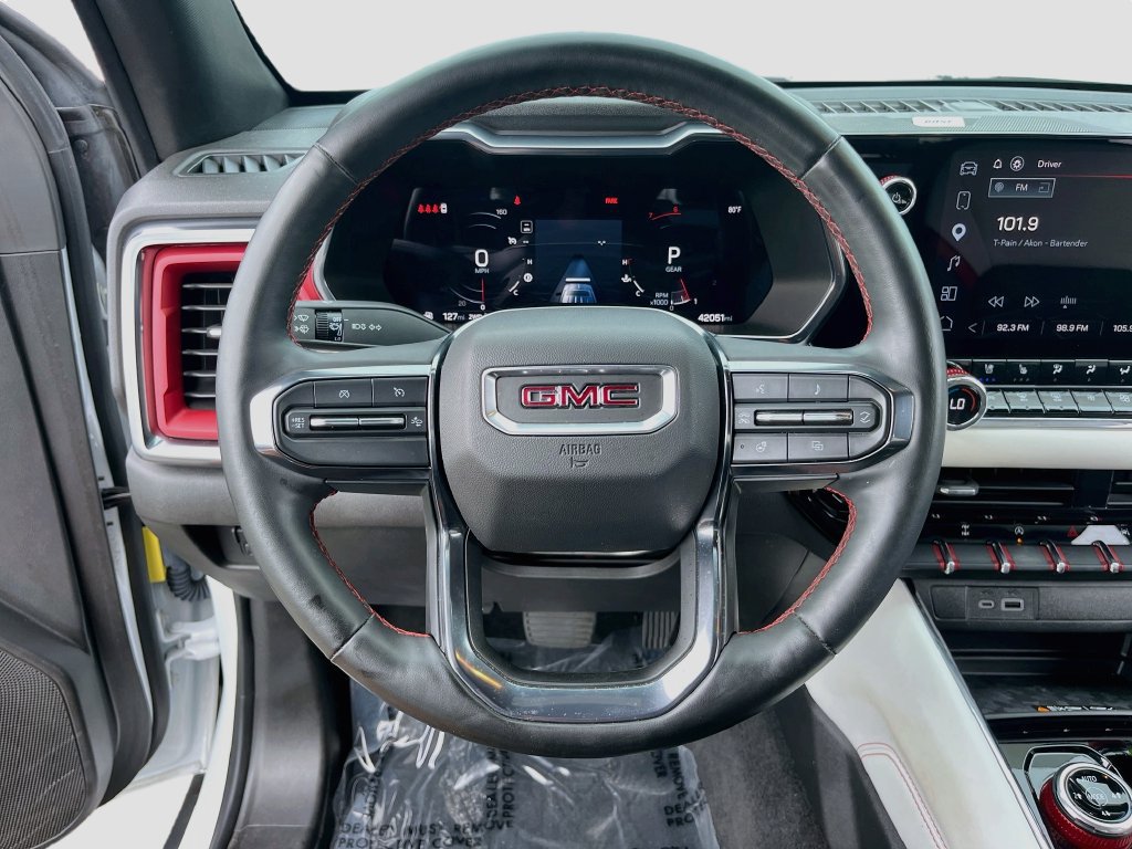 Used 2024 GMC Canyon AT4X AWD/4WD image 11