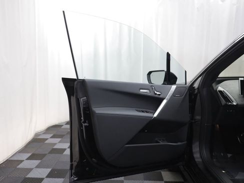 New 2026 BMW iX xDrive45 w/ M Sport Package image 5