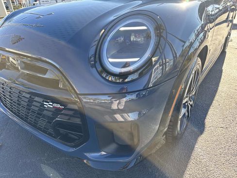 Used 2025 MINI Cooper S image 9