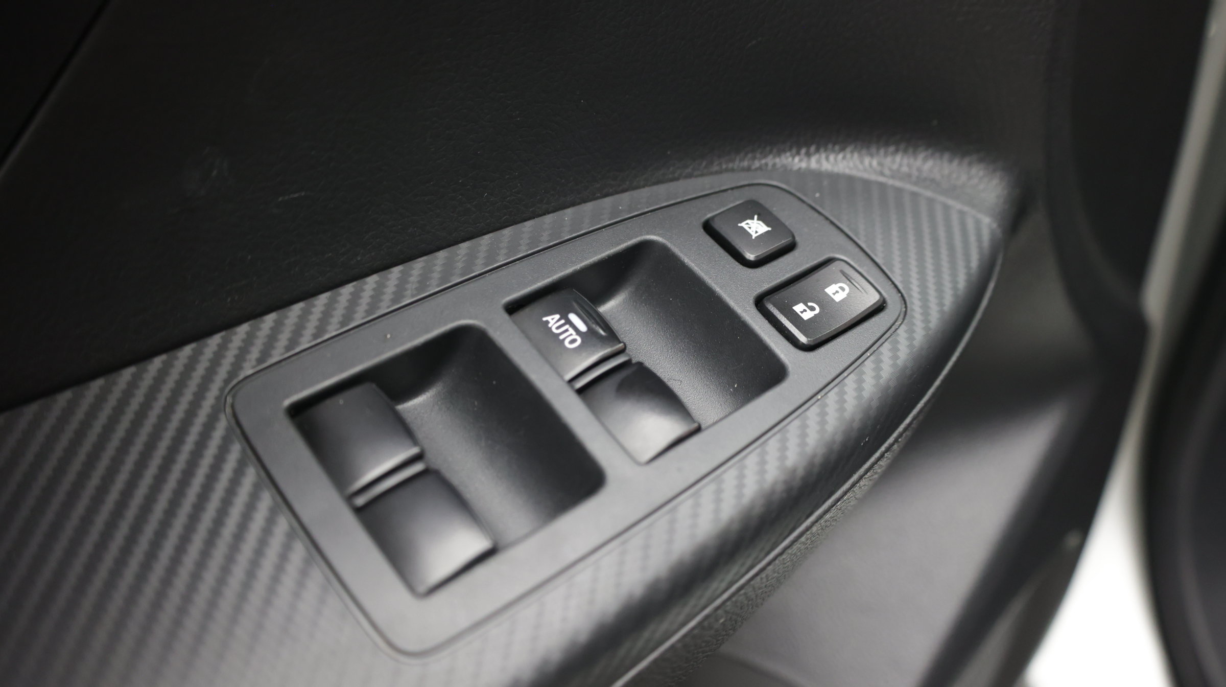 Used 2024 Mitsubishi Eclipse Cross SE AWD/4WD image 14