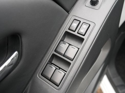 Certified 2023 Nissan Frontier SV w/ SV Convenience Package image 19