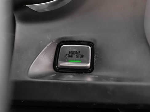 Used 2018 Chevrolet Camaro ZL1 image 18