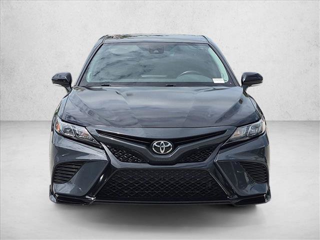 Used 2023 Toyota Camry XSE FWD image 2