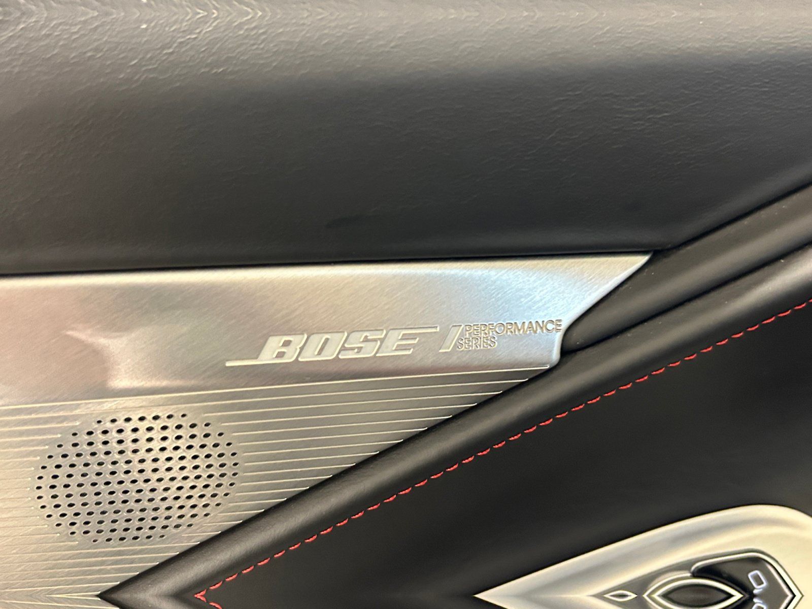 Used 2023 Chevrolet Corvette Stingray Premium Conv w/ Z51 Performance Package RWD image 12