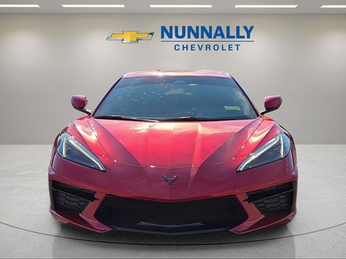 Used 2025 Chevrolet Corvette Stingray Coupe w/ 1LT RWD image 8