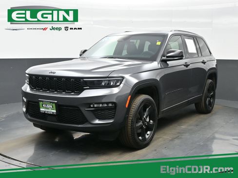 Used 2025 Jeep Grand Cherokee Limited w/ Black Appearance Package image 1