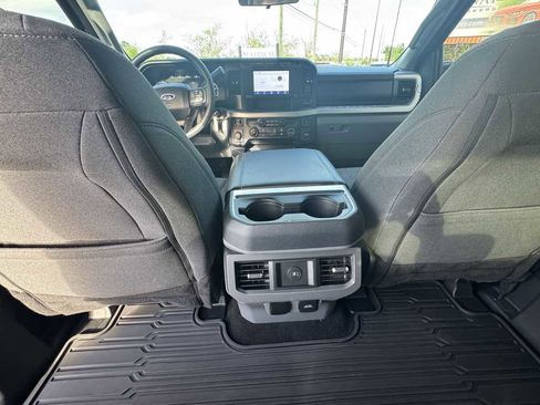 Used 2024 Ford F250 XLT image 12
