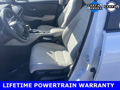 Used 2025 Honda HR-V LX image 10
