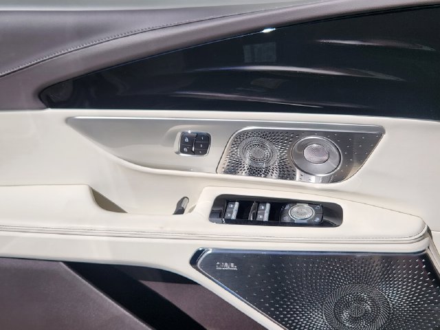 New 2026 Lincoln Nautilus Black Label w/ Jet Appearance Package AWD/4WD image 9