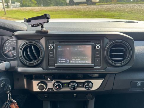 Used 2017 Toyota Tacoma SR w/ Tow Package AWD/4WD image 32