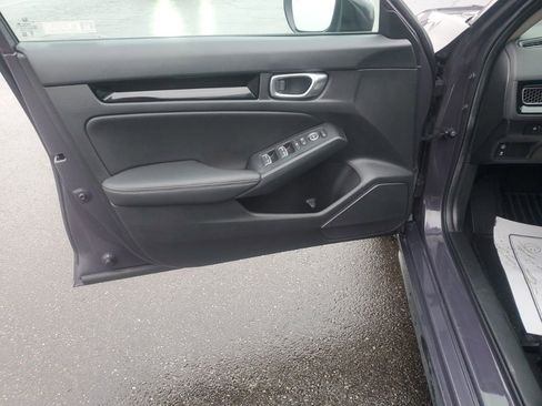 Used 2024 Honda Civic EX-L image 11