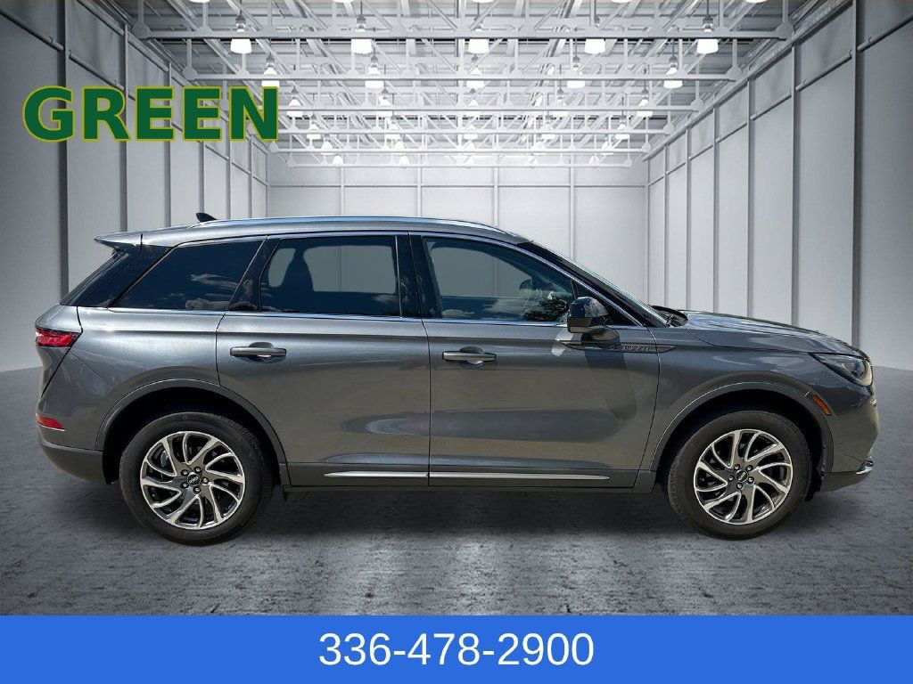 Certified 2021 Lincoln Corsair AWD w/ Equipment Group 101A image 6