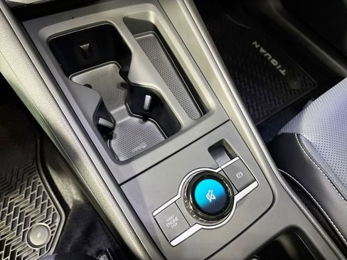 New 2026 Volkswagen Tiguan SE image 15