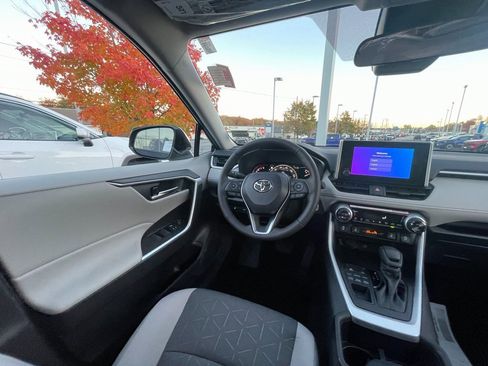 New 2025 Toyota RAV4 XLE image 11
