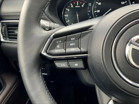 Certified 2025 MAZDA CX-5 Signature image 24