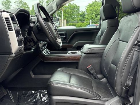 Used 2018 GMC Sierra 1500 SLT w/ SLT Preferred Package AWD/4WD image 12
