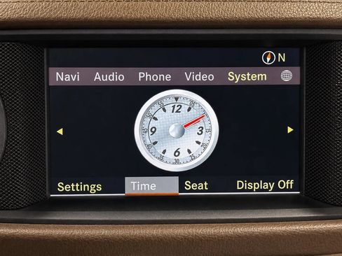 Used 2013 Mercedes-Benz SL 550 image 34