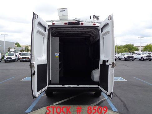 Used 2023 RAM ProMaster 2500 FWD image 5