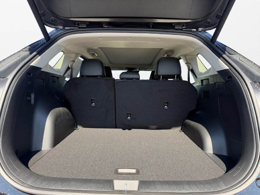 New 2026 Kia Sportage SX AWD/4WD image 18