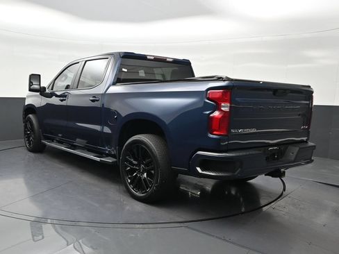 Used 2021 Chevrolet Silverado 1500 RST RWD image 3
